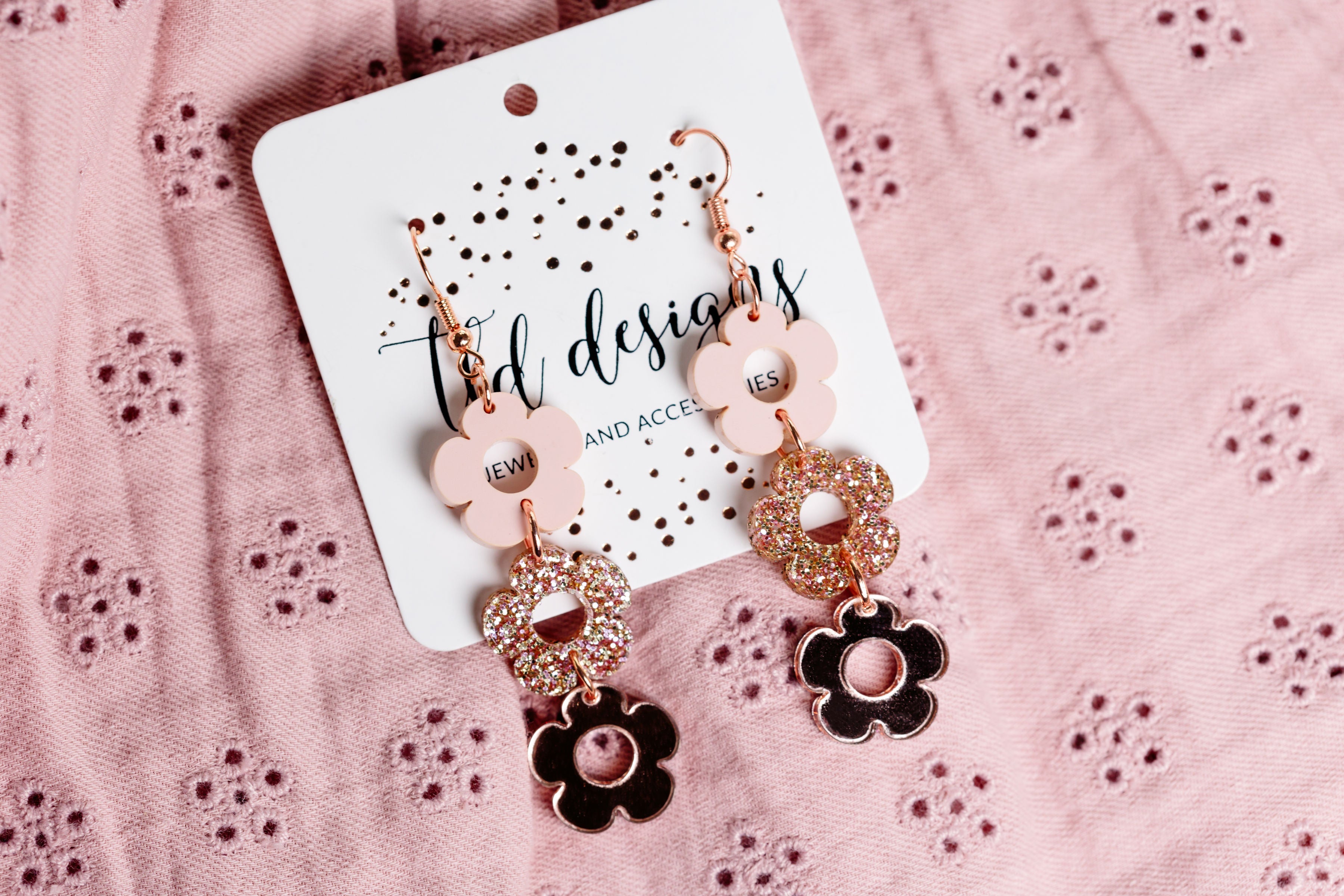 Pretty girls - rose gold