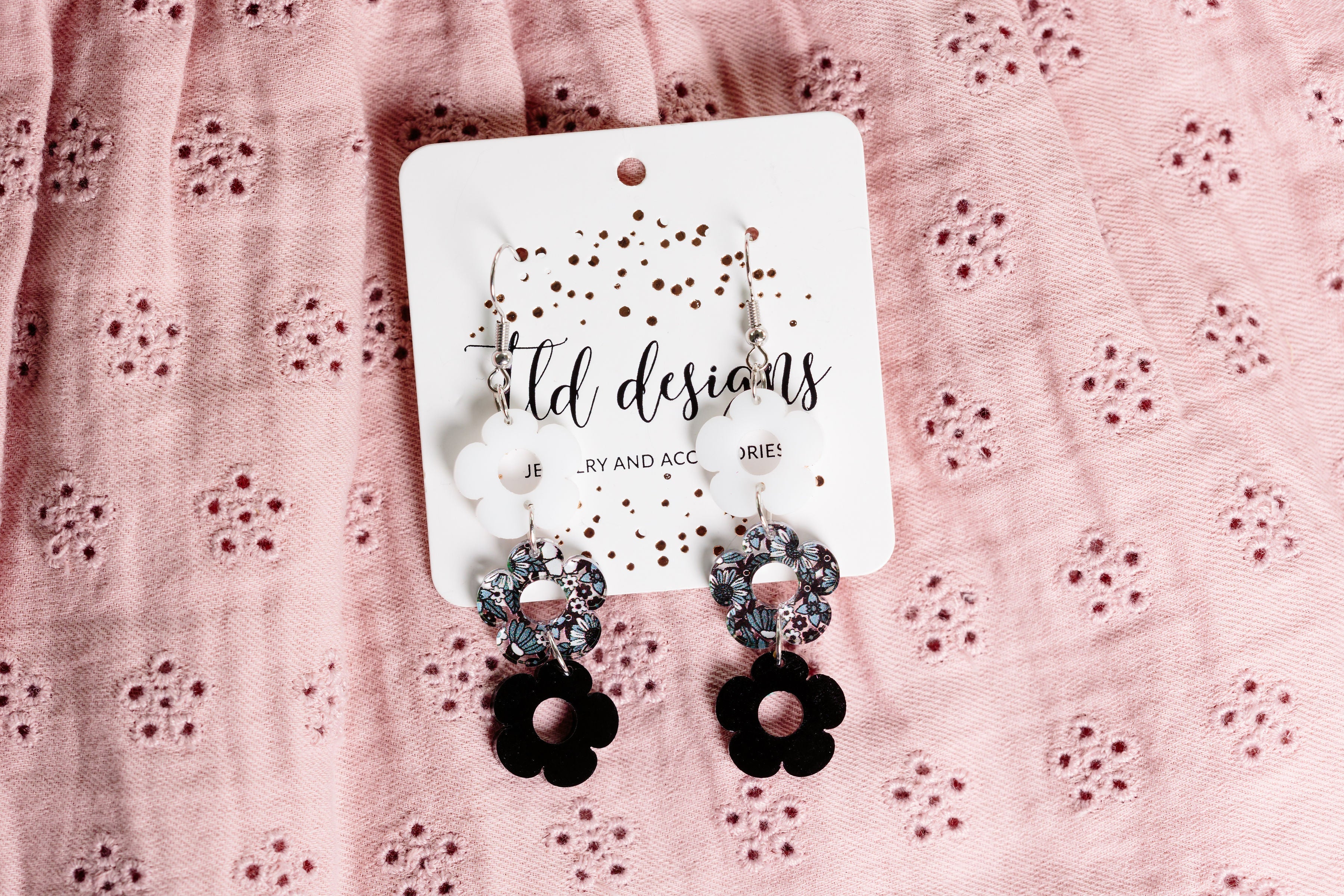 Pretty girls- black floral