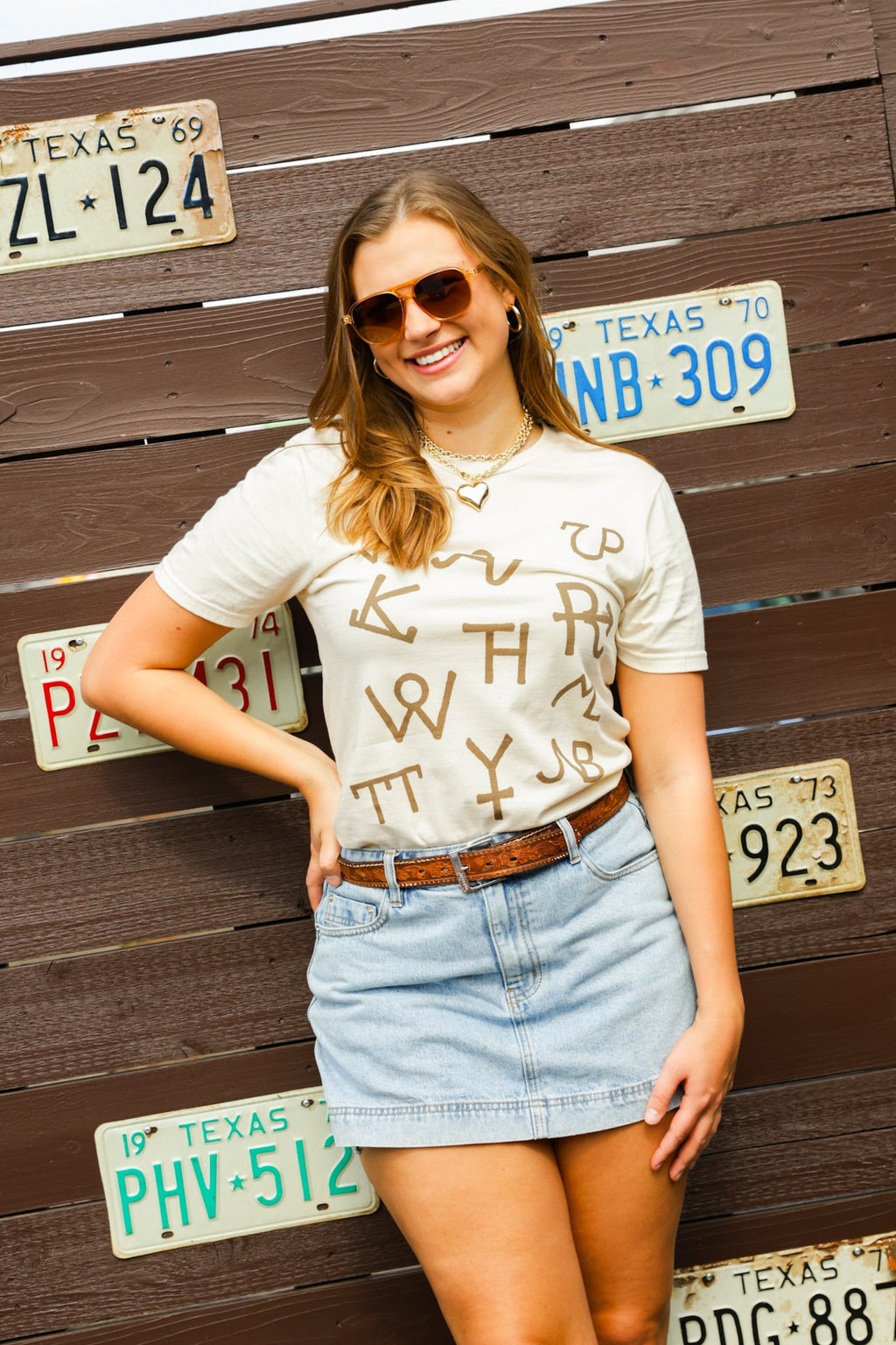 GINA BRAND TEE