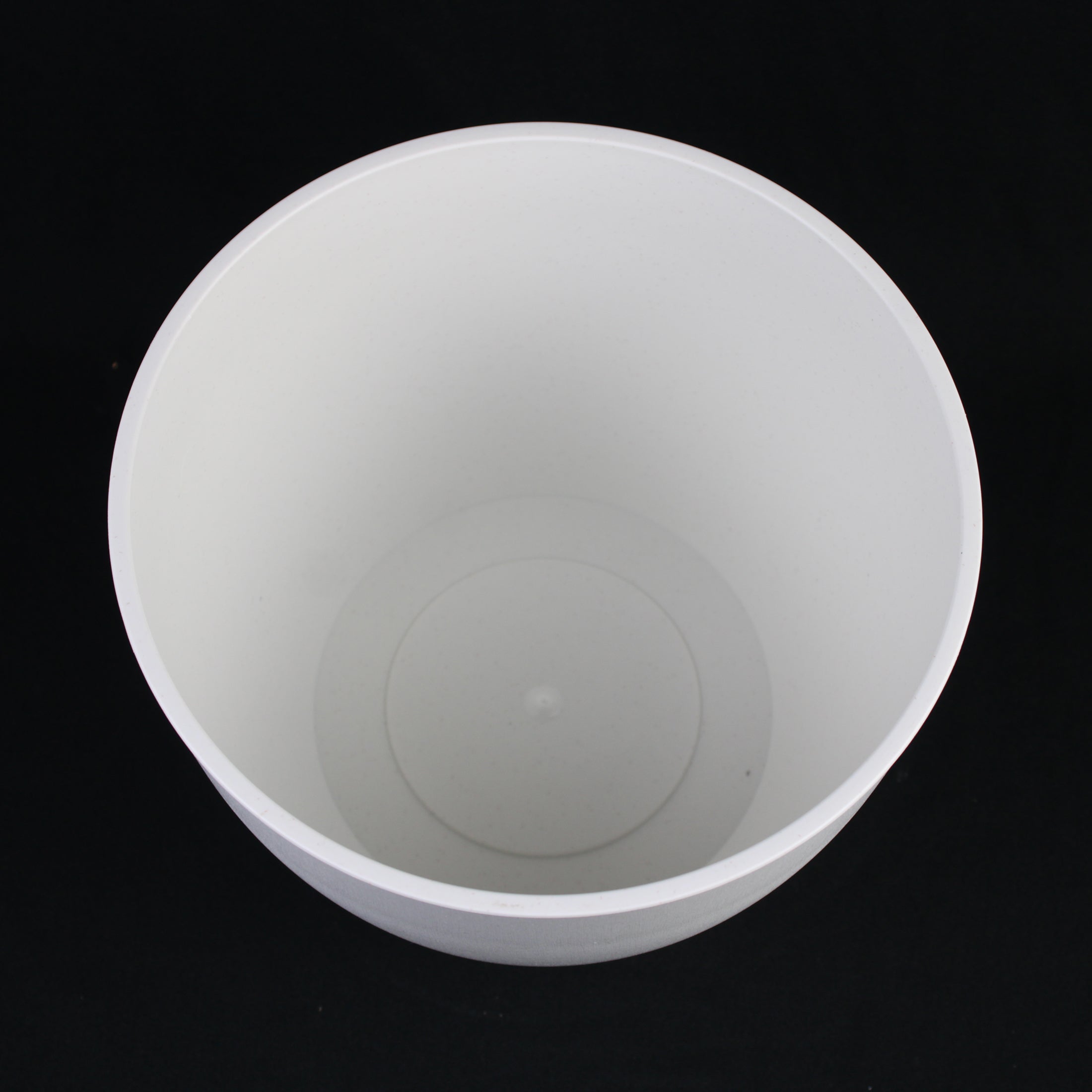 5-Piece White Plastic Planter Pot Set – Modern Round Design