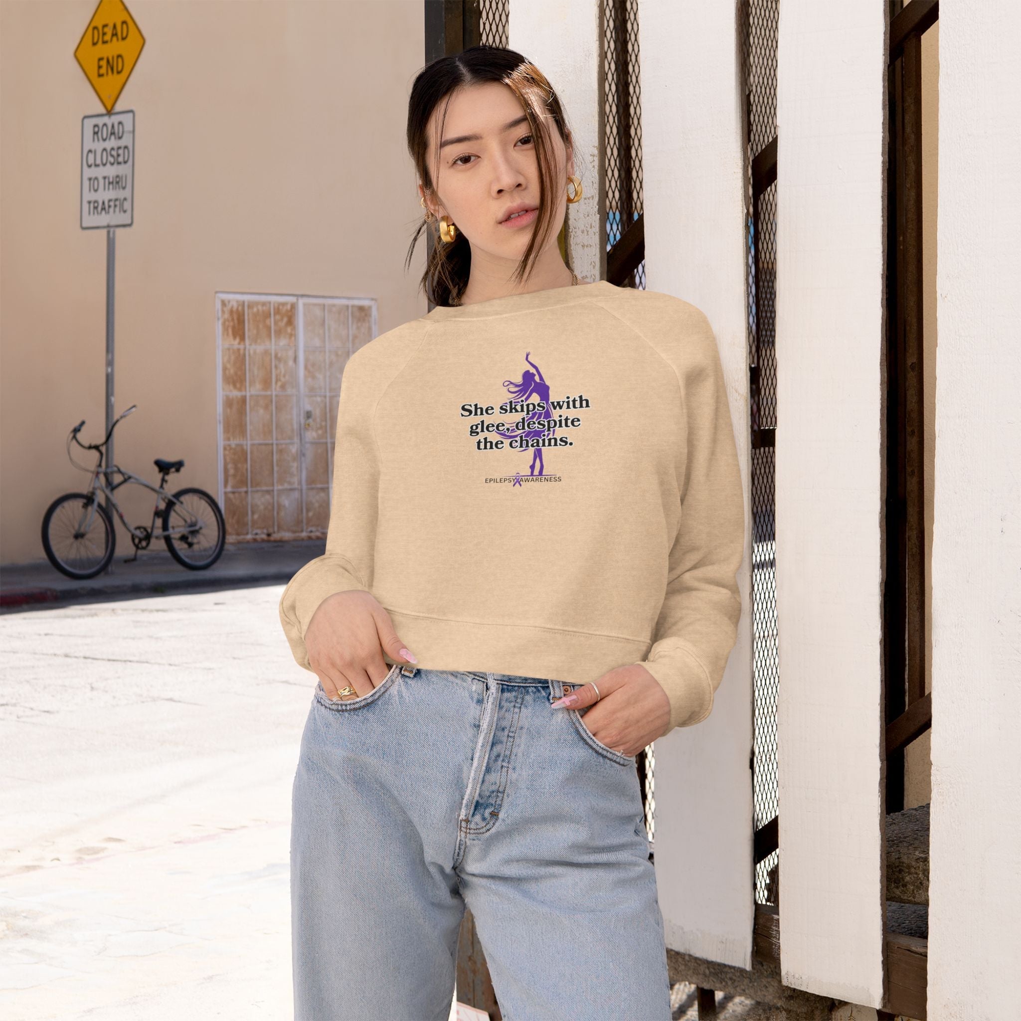 She Skips with Glee Women's Cropped Fleece Pullover
