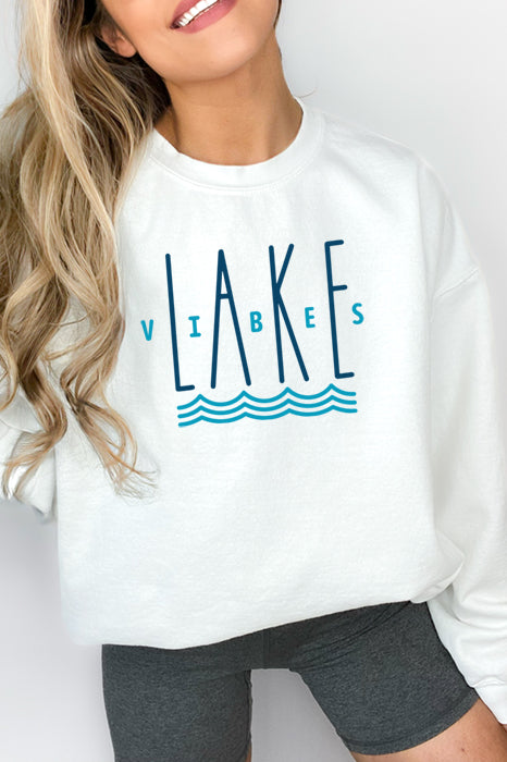 Lake Vibes 4754 sweat