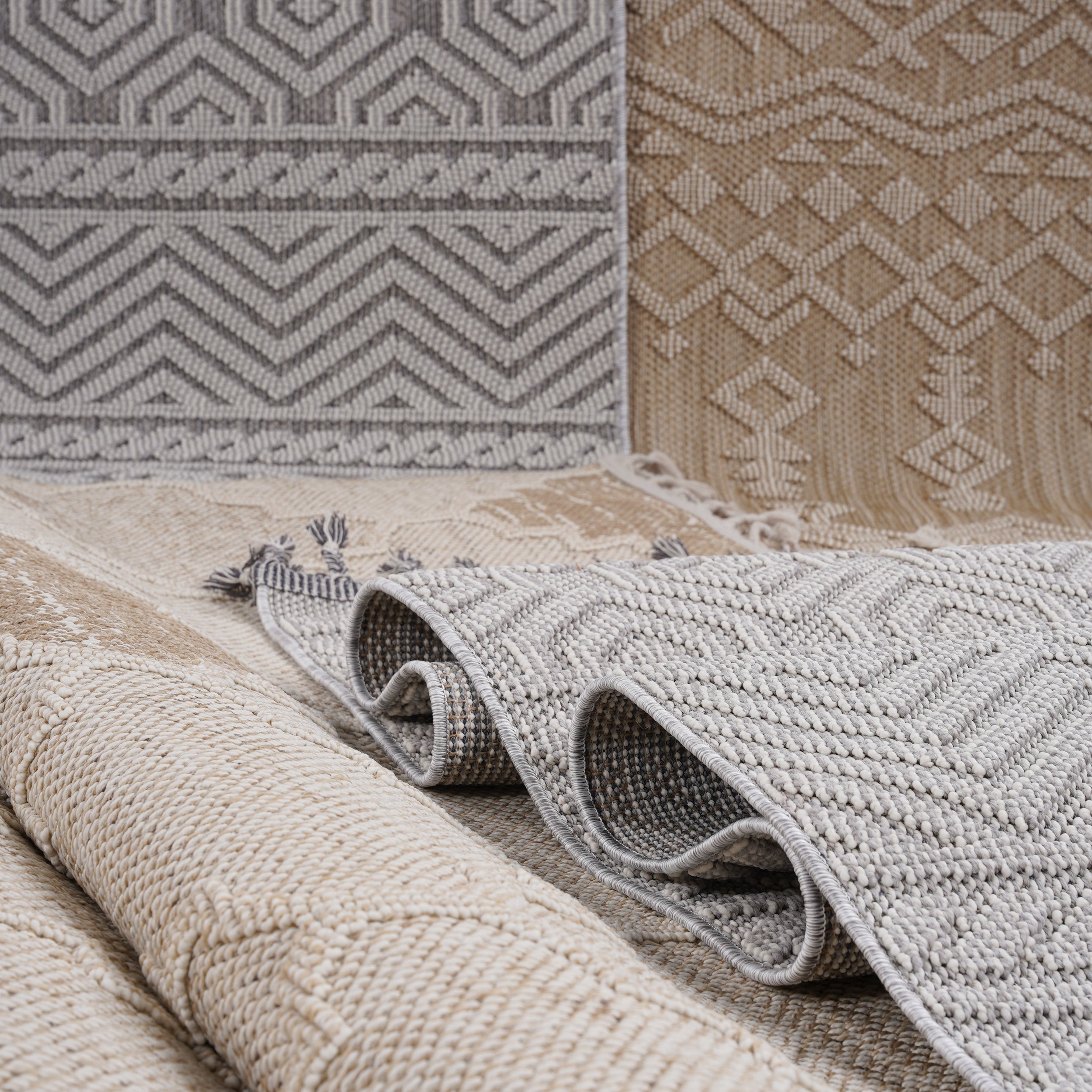 NAAR Guros Collection 6X9 Mocha / Geometric Indoor / Outdoor Area Rug