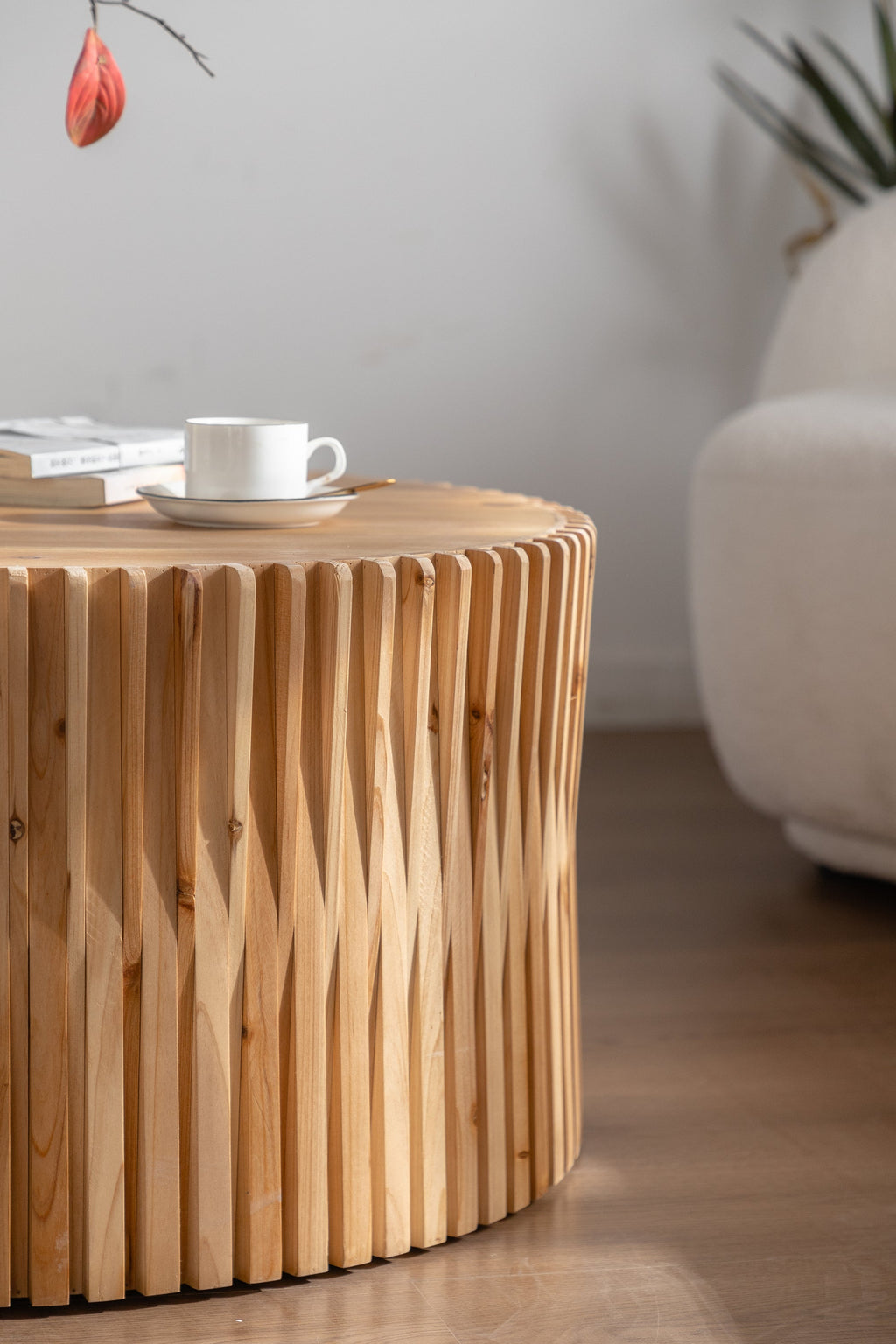 31.5' Retro Fashion Style Cylindrical Coffee Table with Vertical Texture Relief Design,Suitable for Living Room,Office,and Dining Room