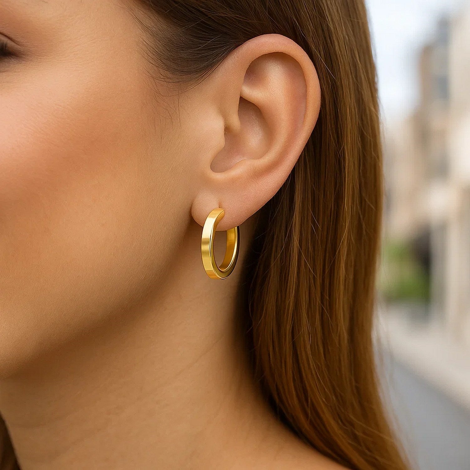 14K Yellow Gold Square Tube Hoop Earrings(3x20mm)