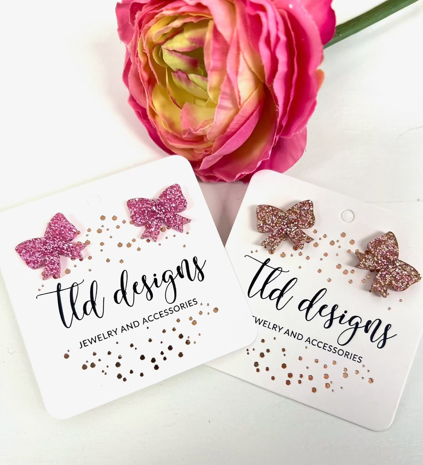 Acrylic bows