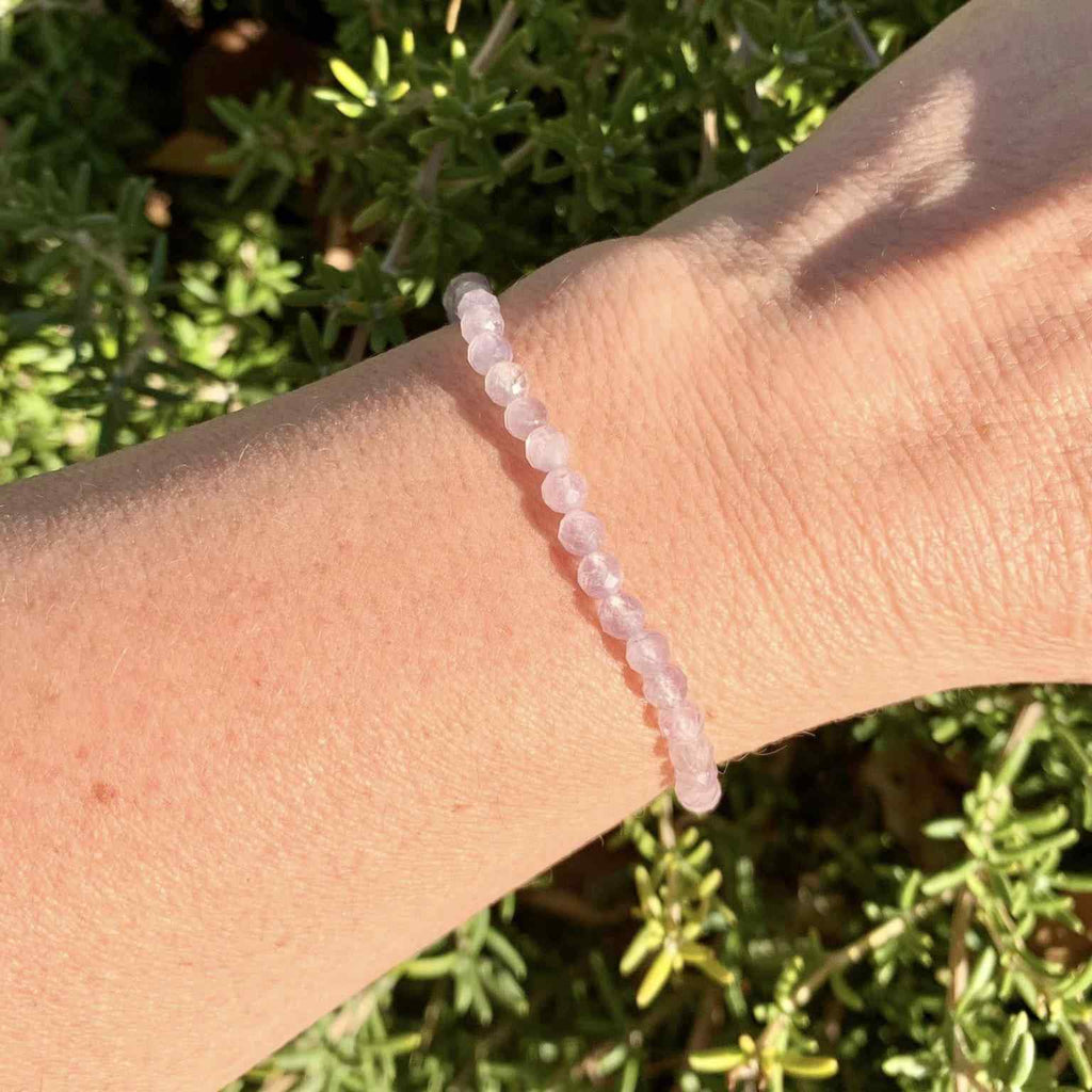 Lavender Amethyst Bracelet 4 mm Faceted Round Beads