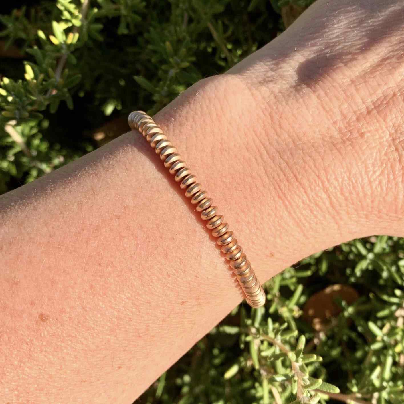 Hematite Bracelet 4 mm Matte Rondelle Beads 4mm  – Grounding Energy and Minimalist Elegance