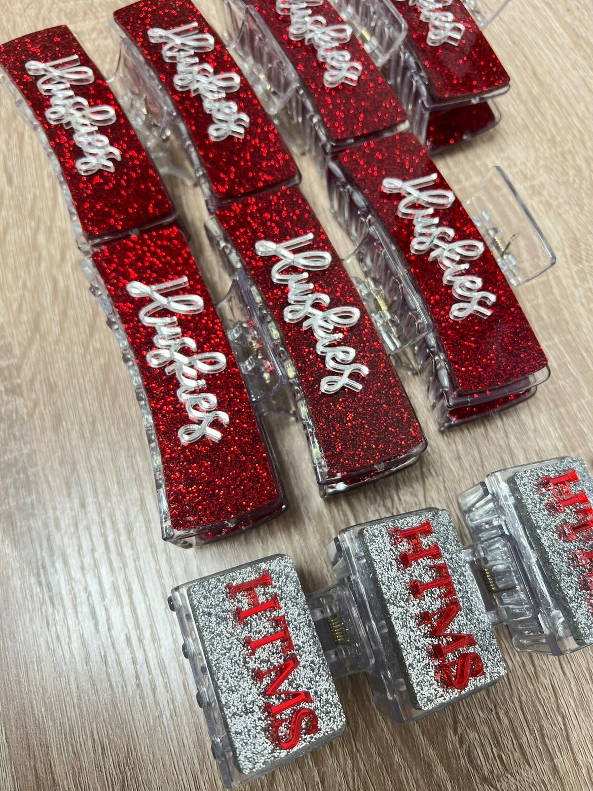 Ua crimsonettes hairclip