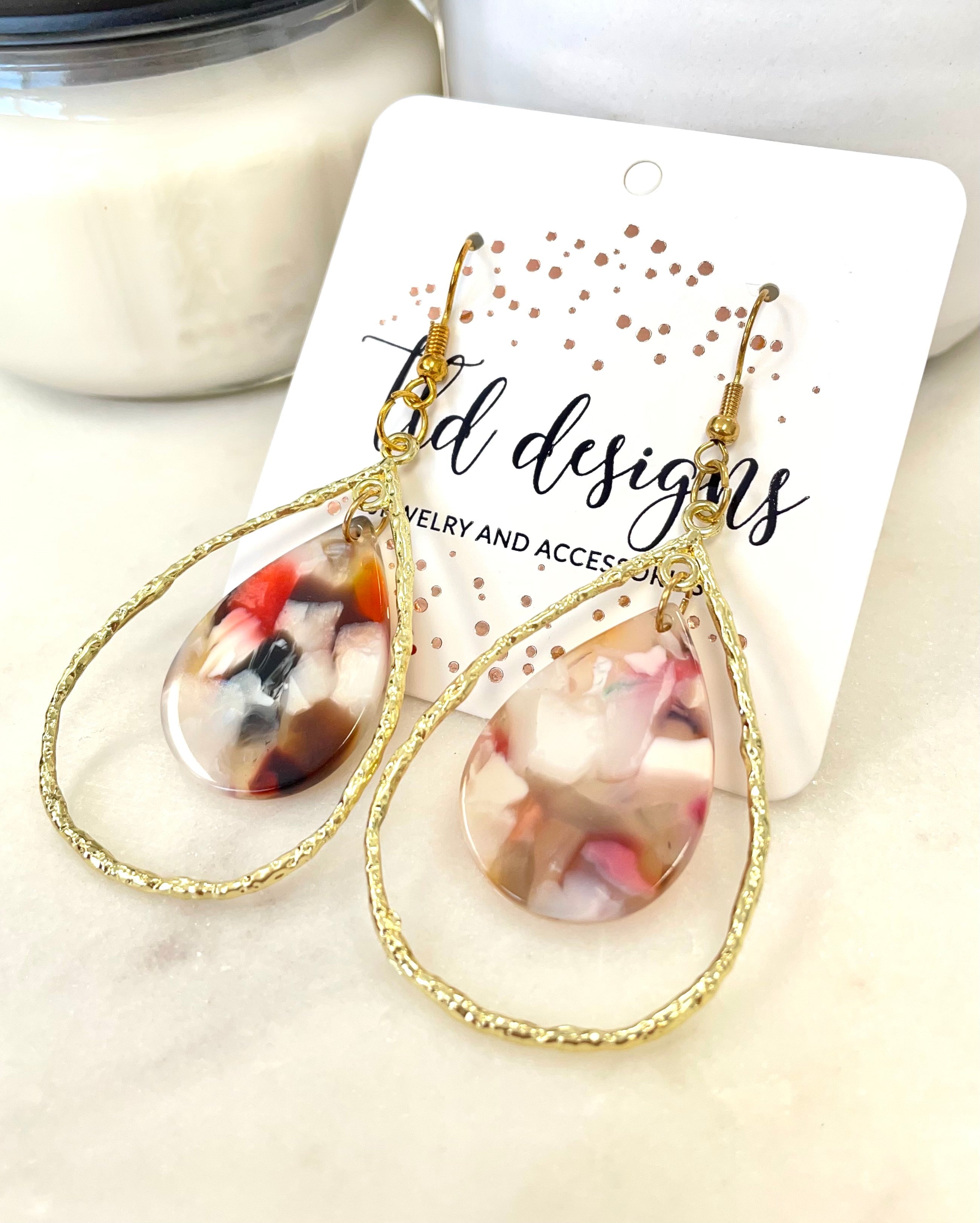 Metal Acrylic Gold Lined