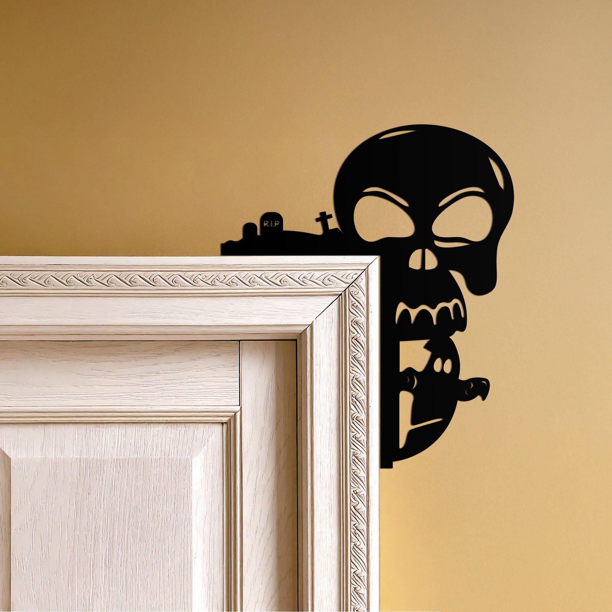 Skull and Bat Corner Metal Wall Art – Spooky Halloween Door Decor-KAF612