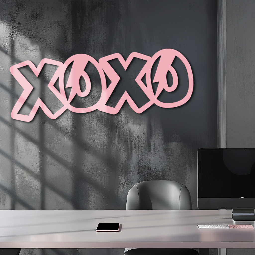 XOXO Word Art Metal Wall Decor – Modern Love Quote Design - KAFGP114