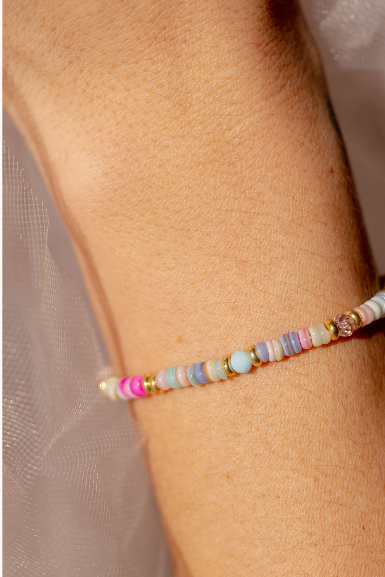 Light pastel adjustable bracelet