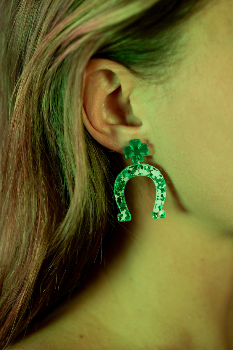 Lucky Horseshoe Stud