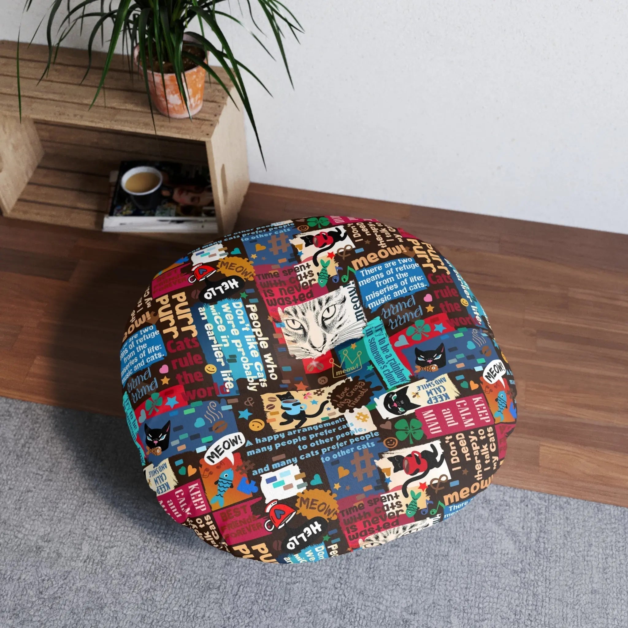 Cat Lover Tufted Floor Pillow - Round Decorative Cushion with Fun Cat Quotes