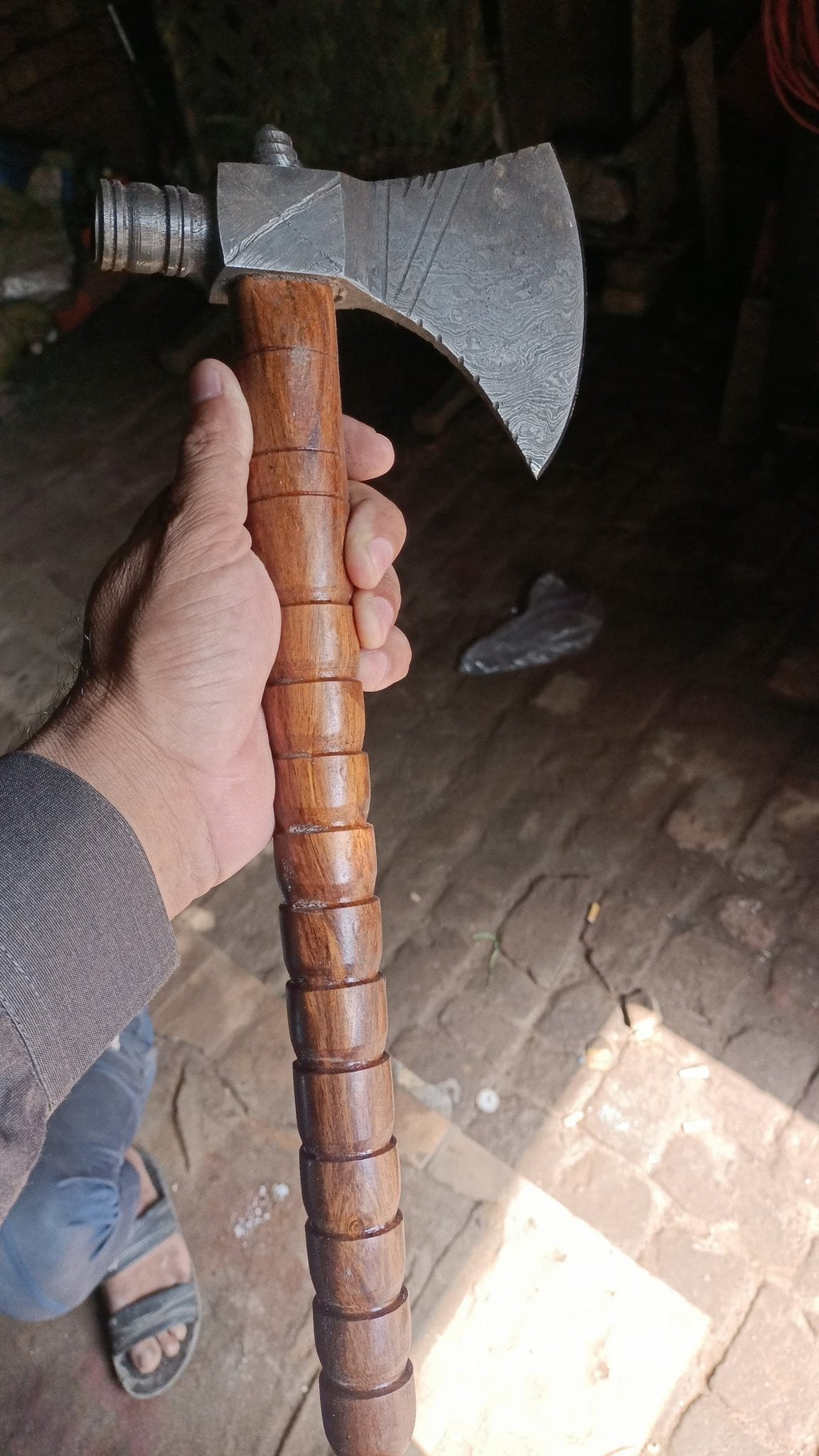 Collectible Artisan Pipe Axe in Damascus Steel with Hardwood Handle