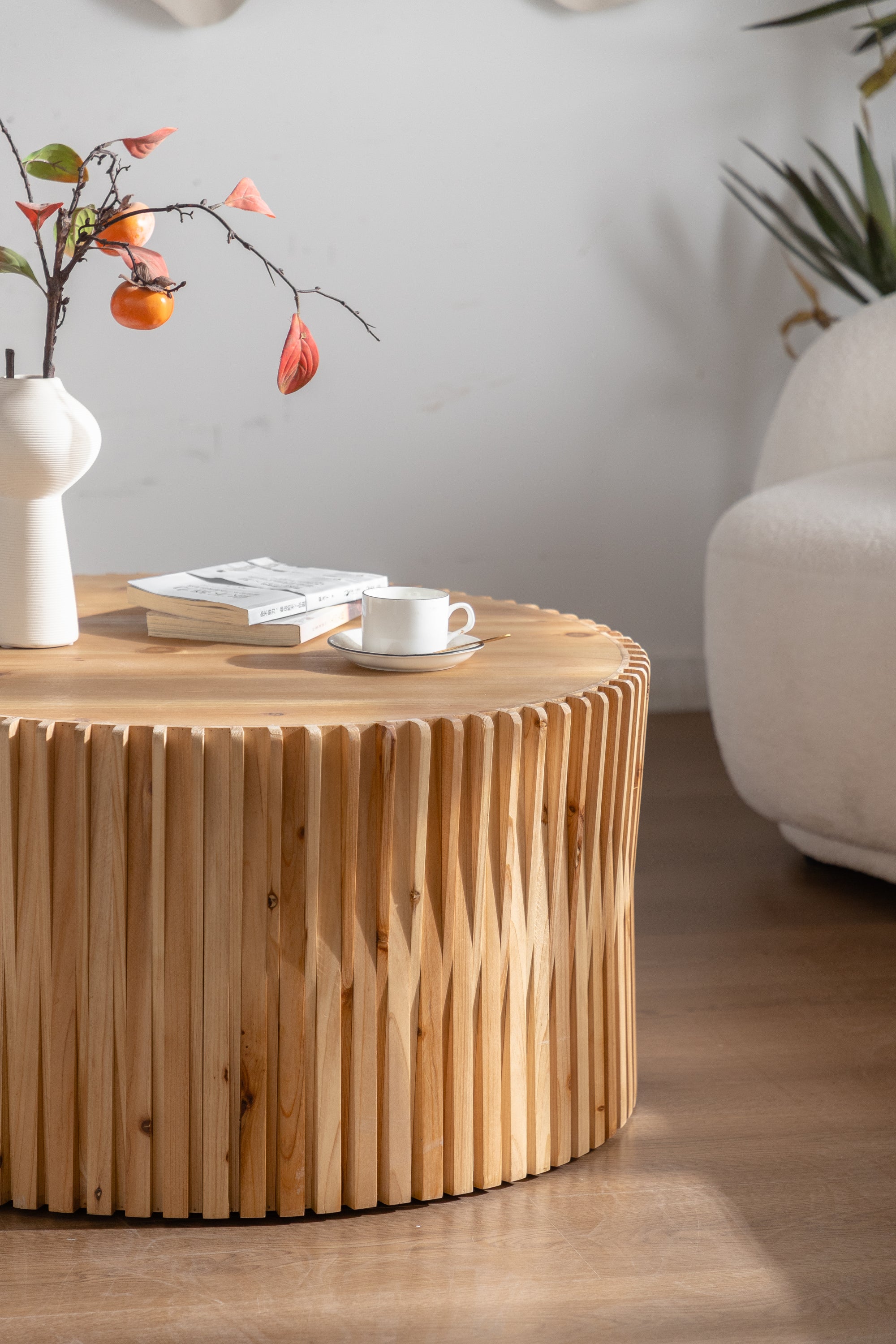 31.5' Retro Fashion Style Cylindrical Coffee Table with Vertical Texture Relief Design,Suitable for Living Room,Office,and Dining Room
