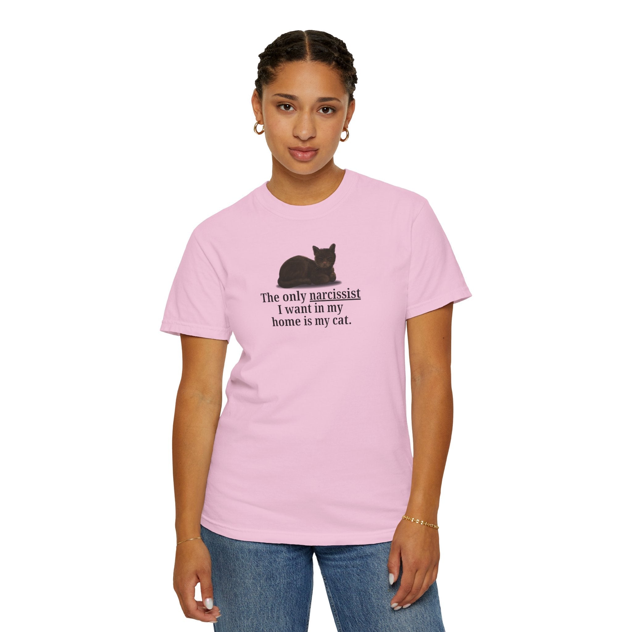 Funny Cat Lover T-Shirt - "The Only Narcissist I Want in My Home is My Cat"