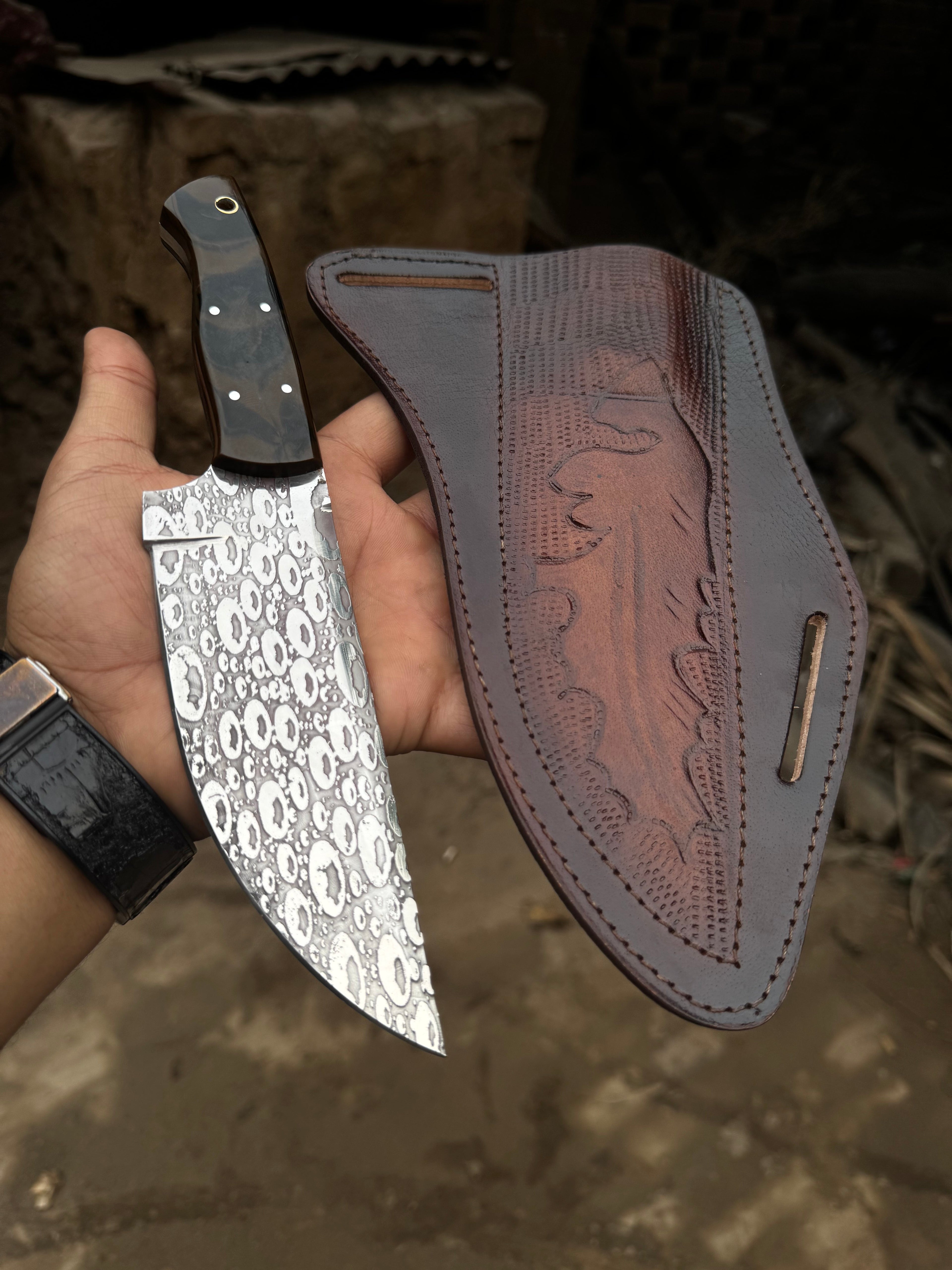 Hand-Forged Hammered Blade Knife | Walnut Grip & Belt Sheath