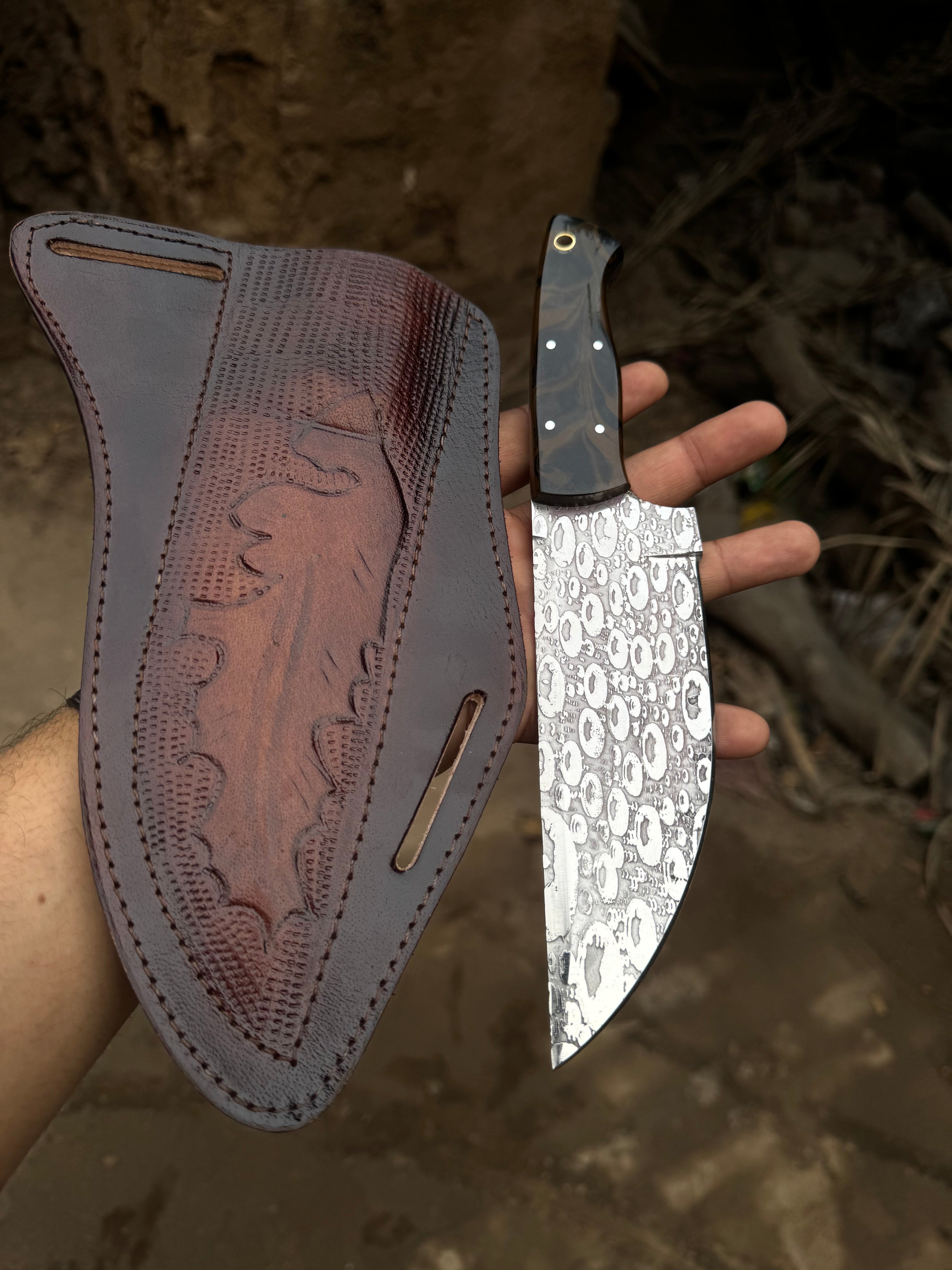 Hand-Forged Hammered Blade Knife | Walnut Grip & Belt Sheath