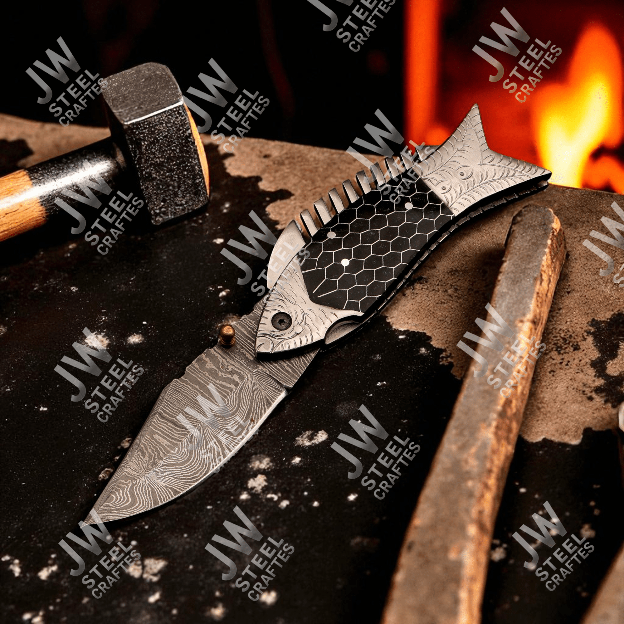 Handmade Damascus Steel Folding Knife – Black Honeycomb Handle, Engraved Bolster