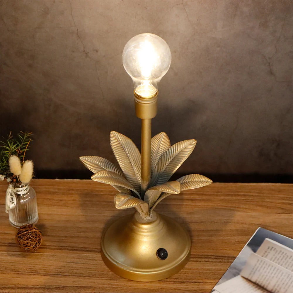 13''H Vintage Decorative Table Lamp (Antique Gold)