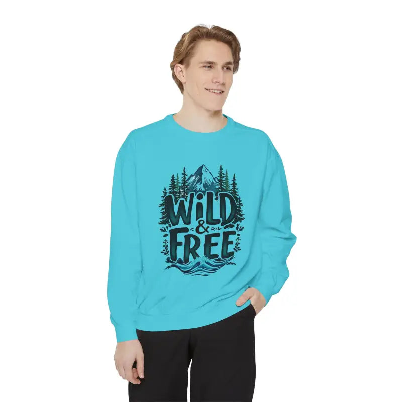 Ocean State Styles Sweatshirt Wild And Free Graphic