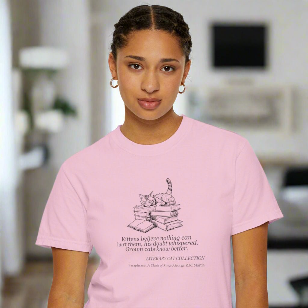 Literary Cat Unisex T-Shirt - A Clash of Kings