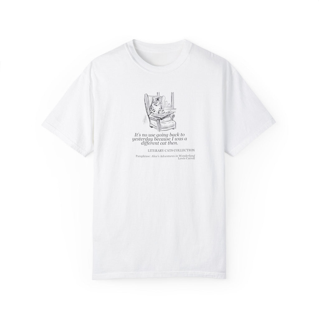 Literary Cat Unisex T-Shirt - Alice in Wonderland