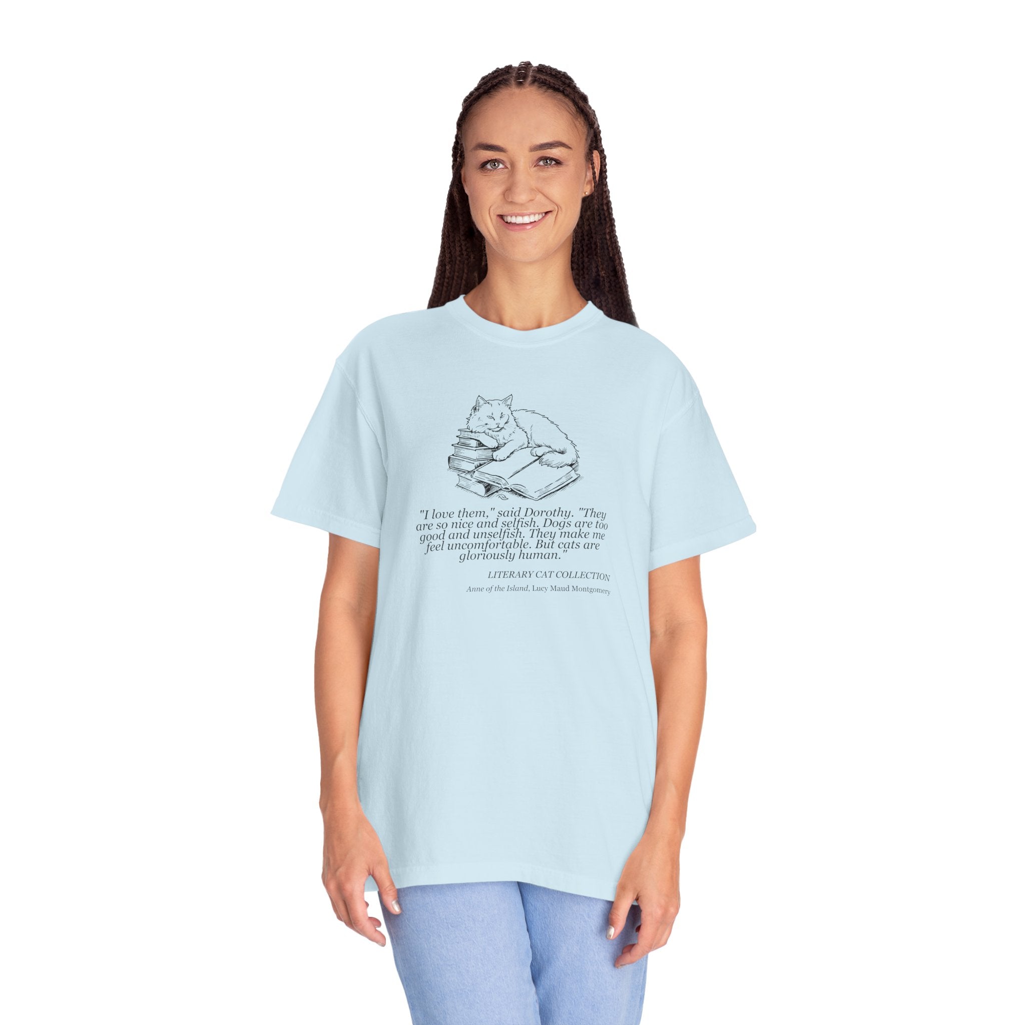 Literary Cat Unisex T-Shirt - Anne of the Island