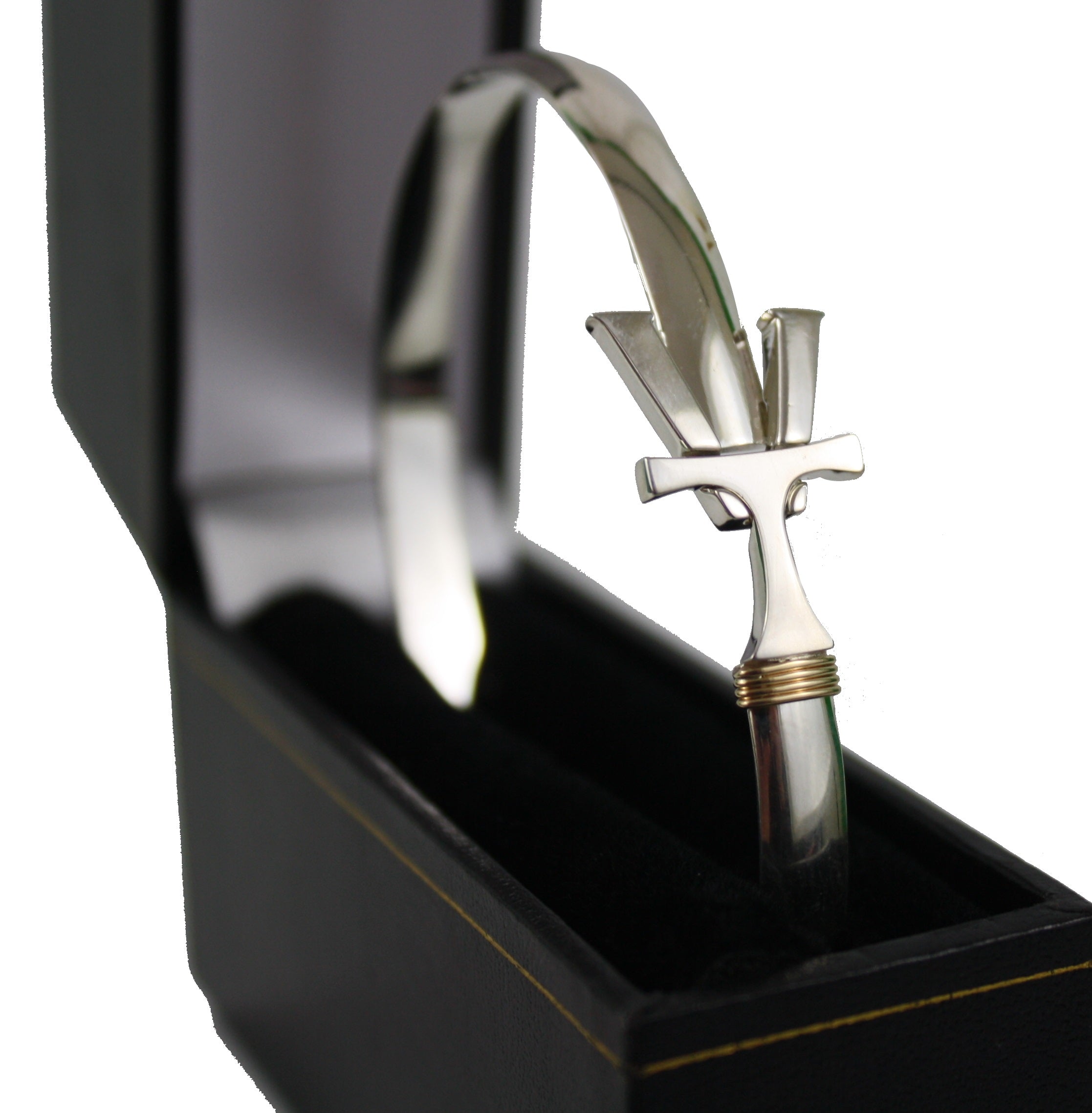 Vermont   Hook Bracelet Silver - 6mm Band - 9 Inch