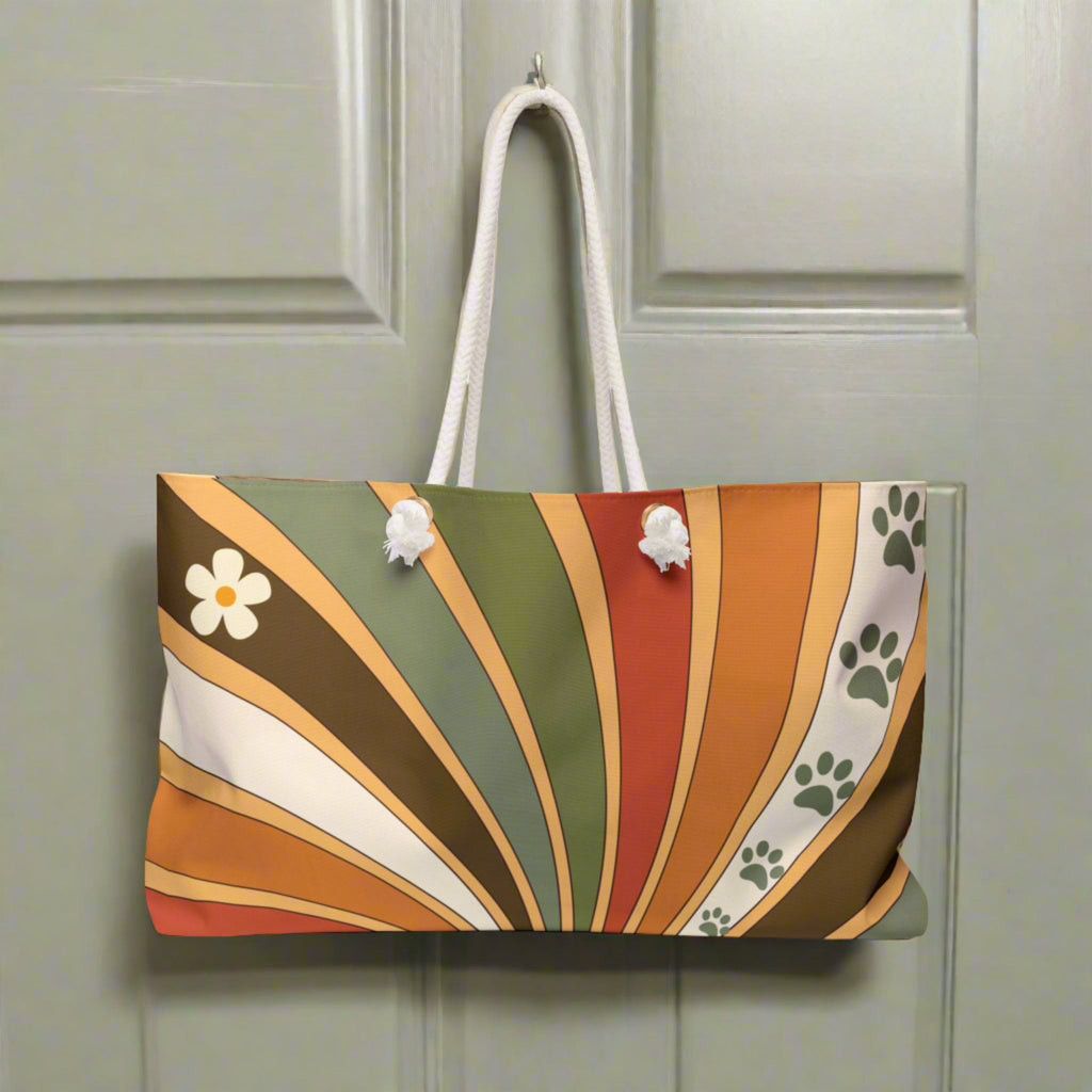 Retro Paw Print Weekender Tote – Vintage Cat & Dog Lover Travel Bag